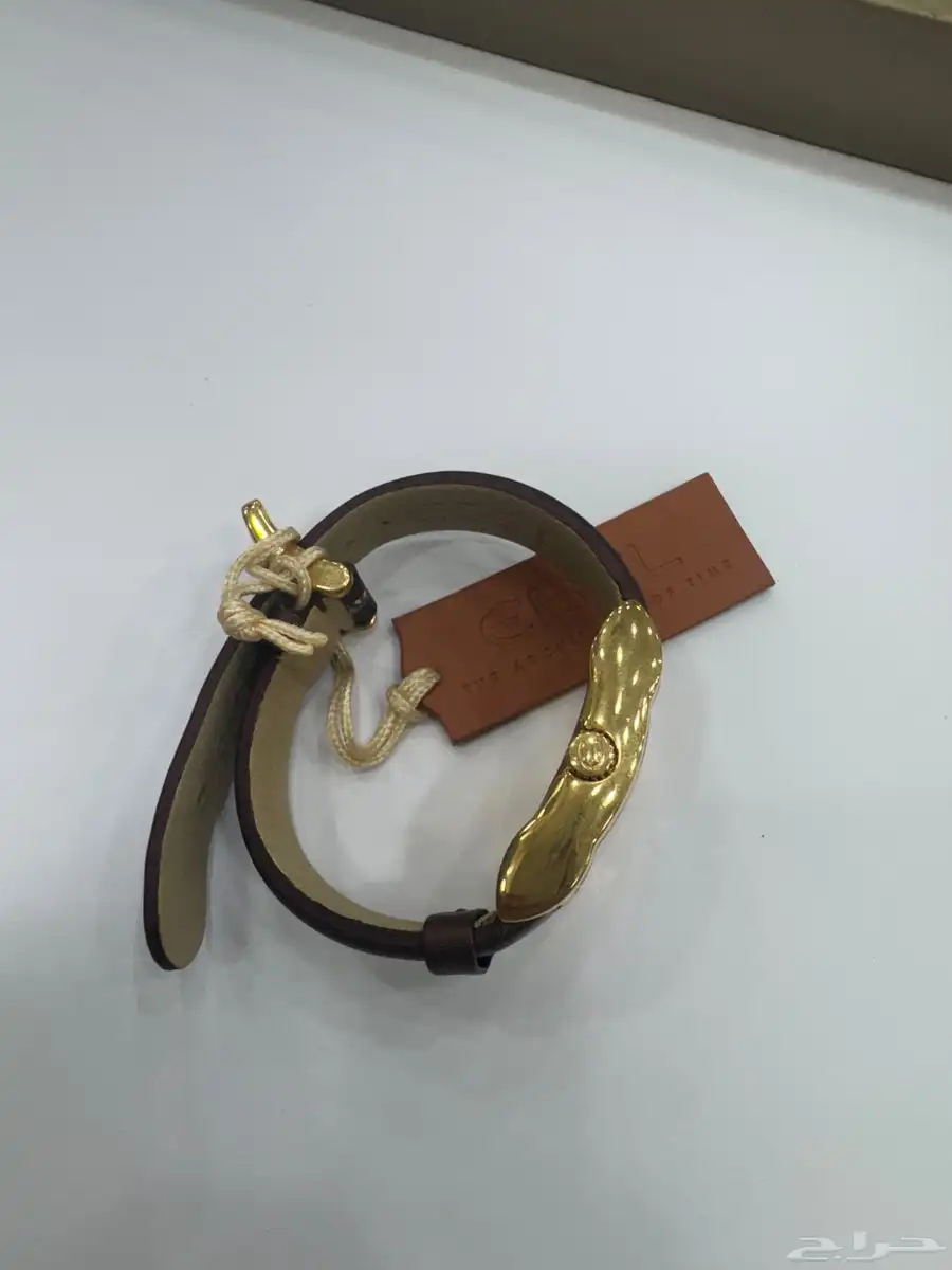 ساعة ذهب EBel 0