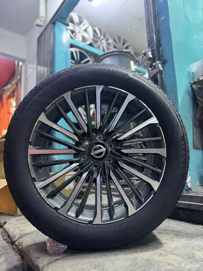 جنوط نيسان بلتينيوم 2025مع كفرات 4