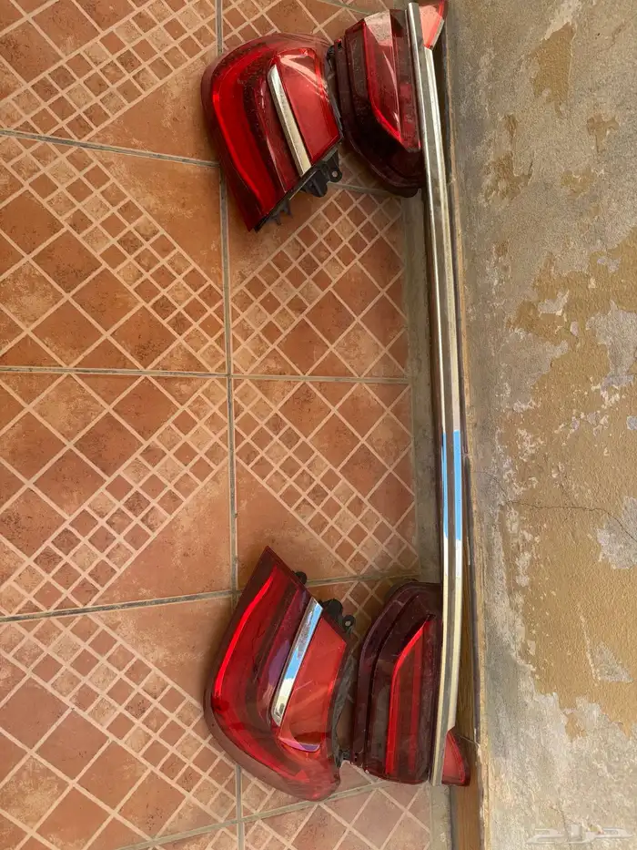 للبيع قطع بي ام دبليو 730 1