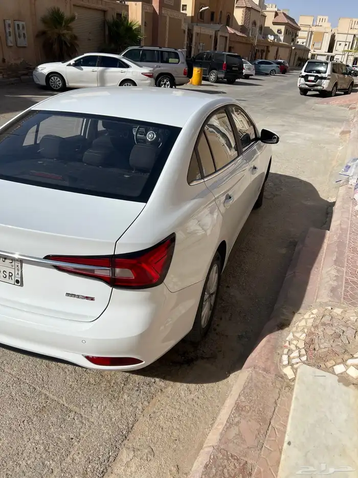 ام جي فايف 2023 2
