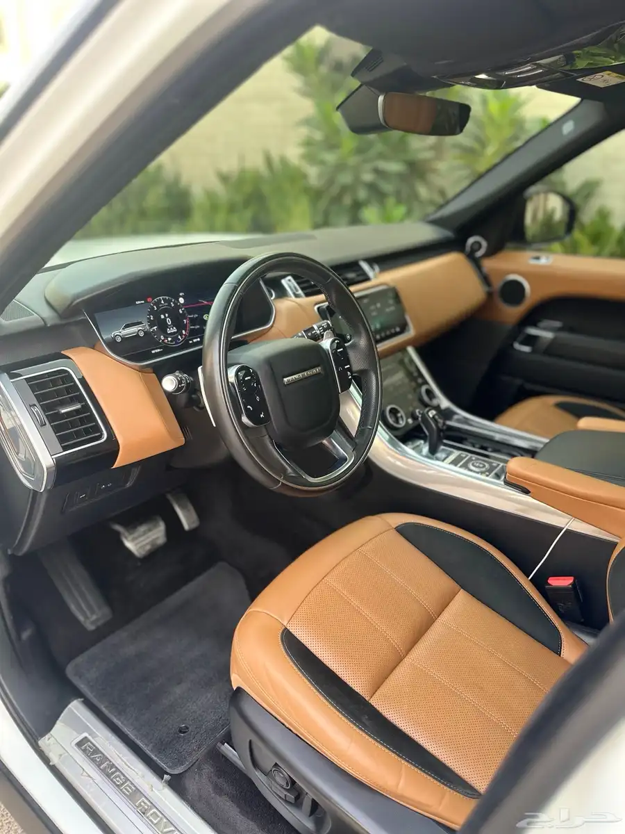 رنج سبورت V8 2020 26