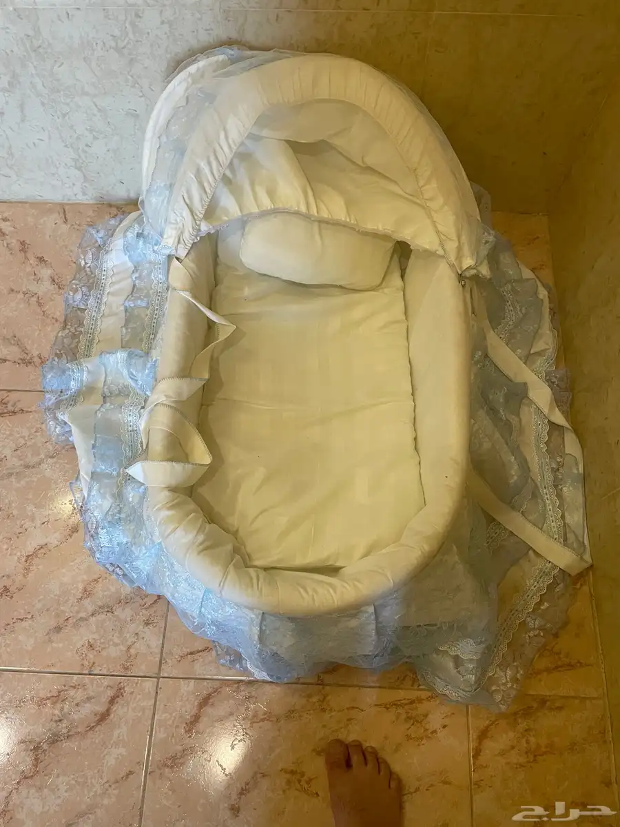 أغراض طفل 5