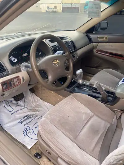 للبيع كامري 2004 9