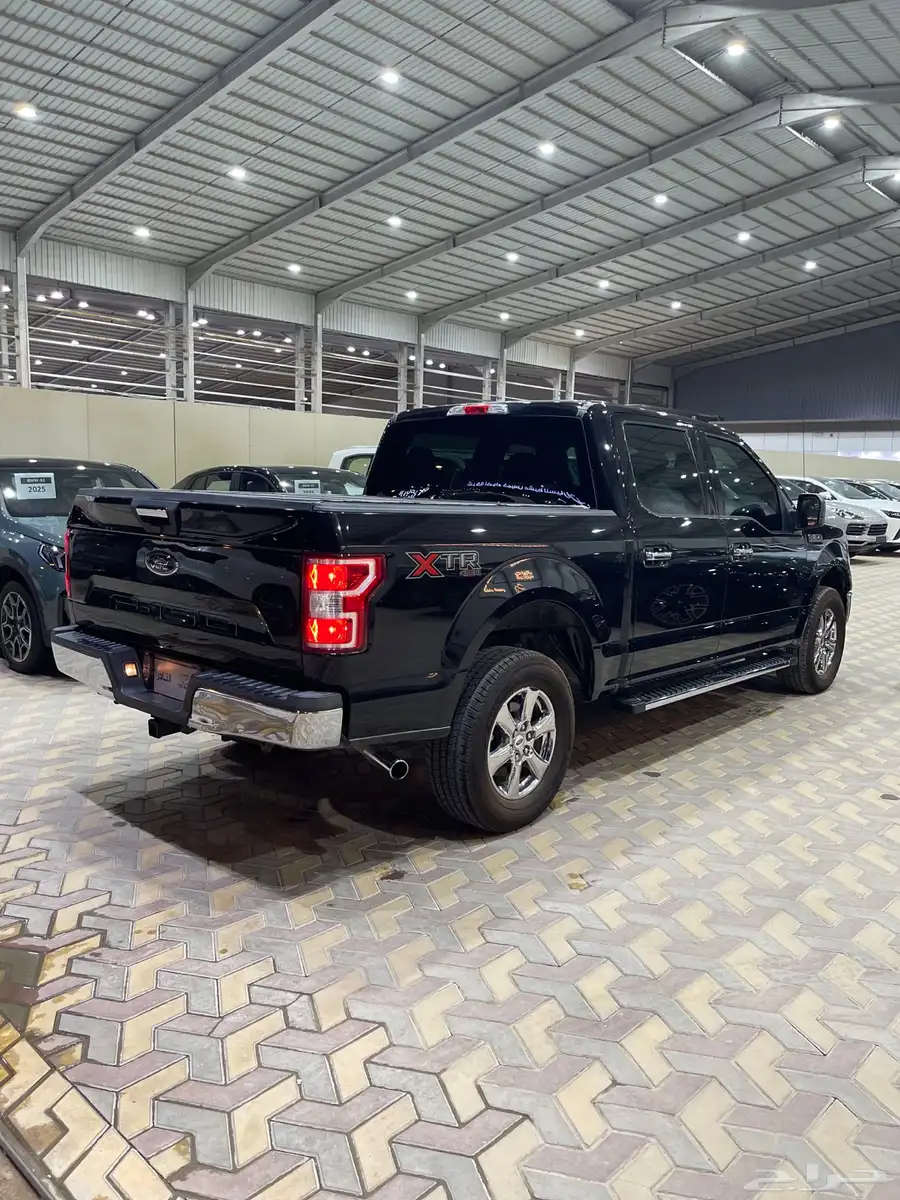 فورد F150 غمارتين اسود 2019 4