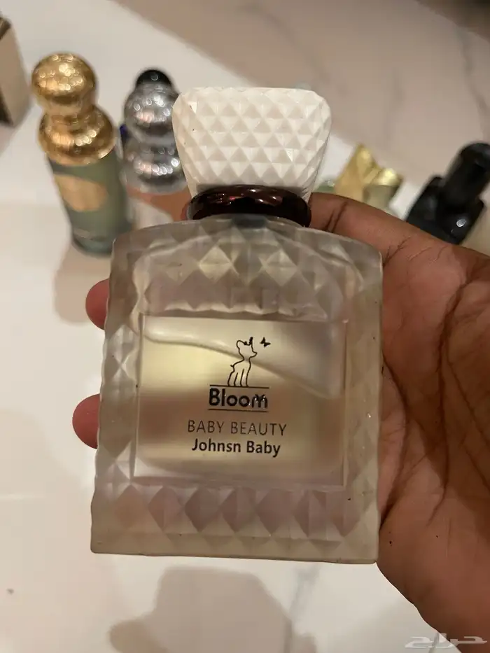 للبيع عطور متنوعه عدد 14 عطر كلها اصليه 3