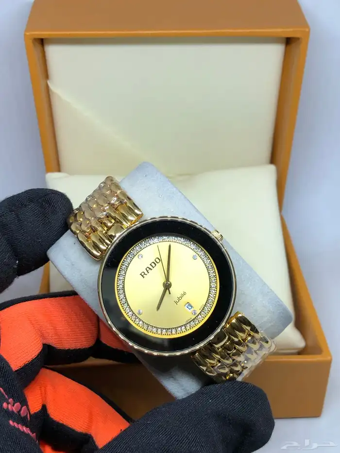 ساعات نسائية ماركات عالمية ب150 ريال في توصيل 3