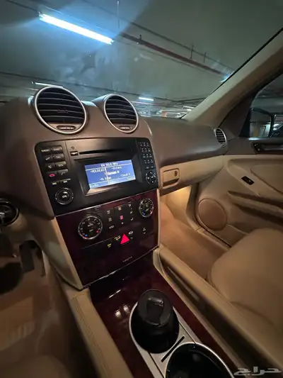 مرسيدس ML350 موديل 2011 دفع رباعي 29