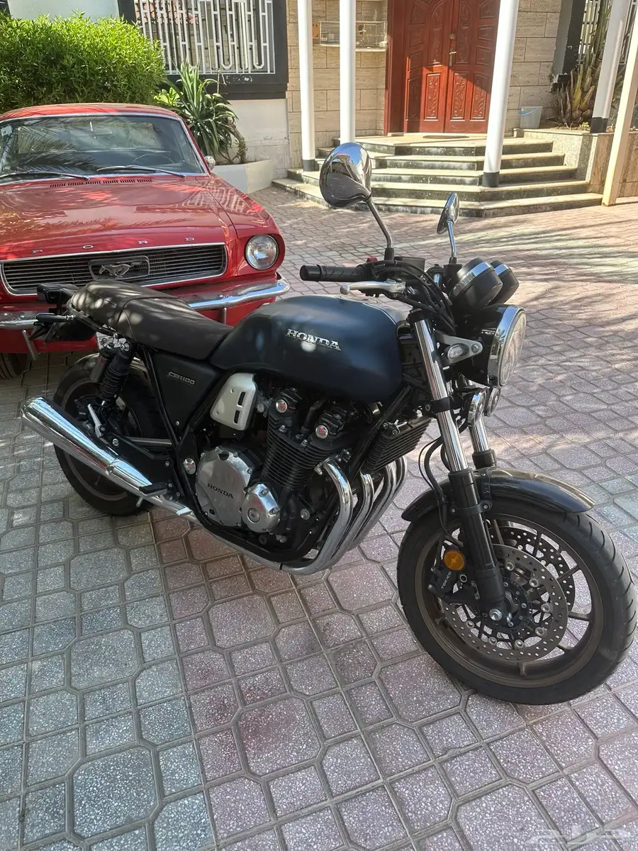 هوندا CB1100 آخر اصدار 2023 8