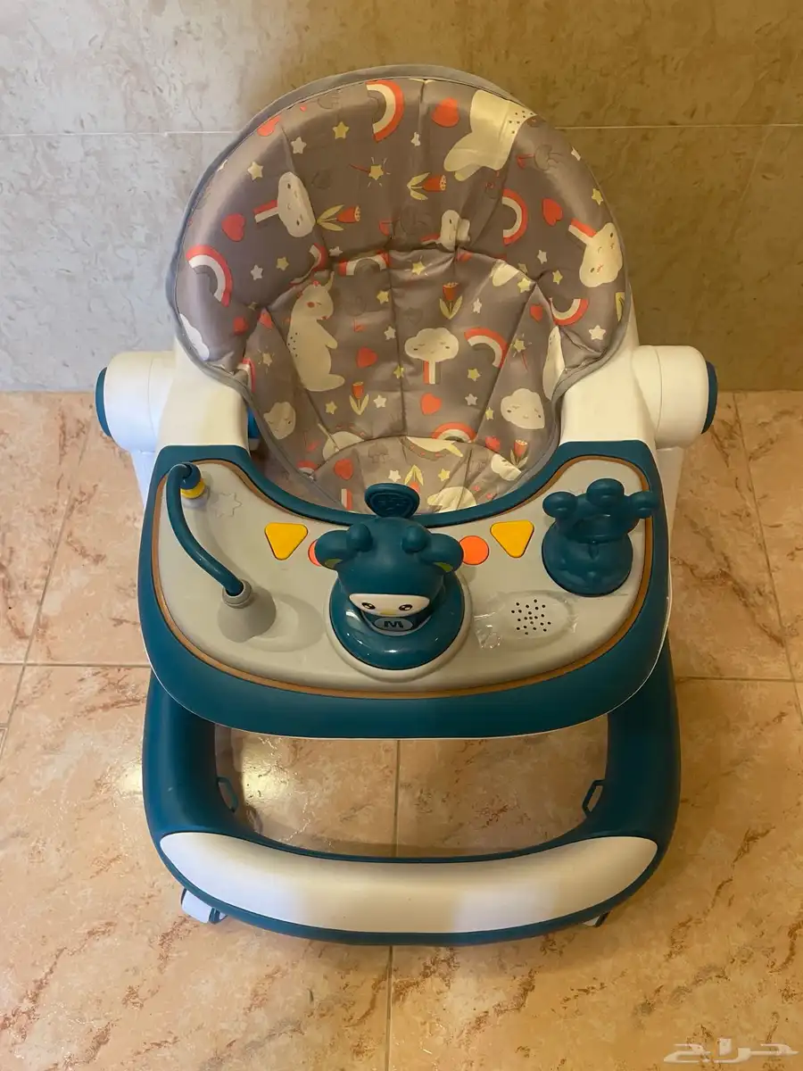 أغراض طفل 4