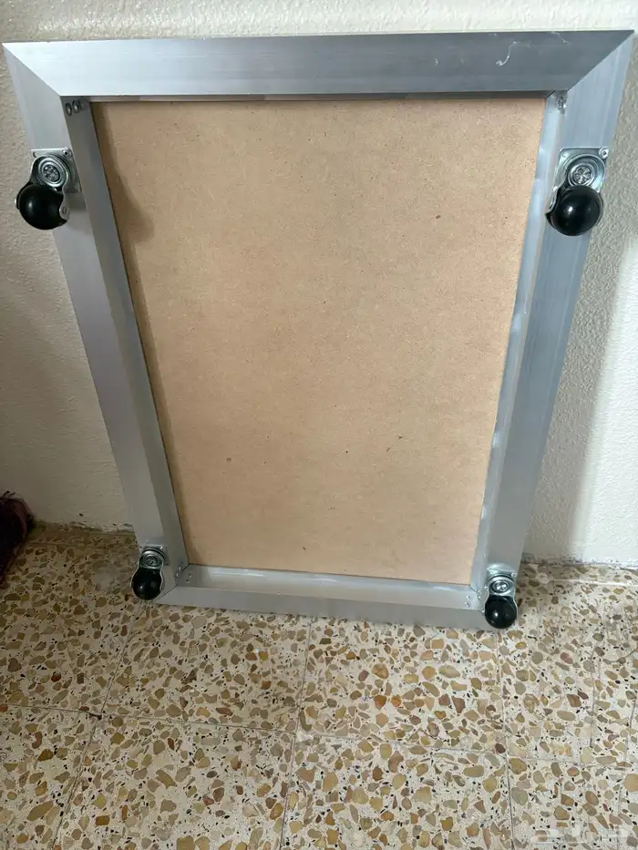 طاوله عدة شاهي المنيوم ولوحة ببطاريه 0