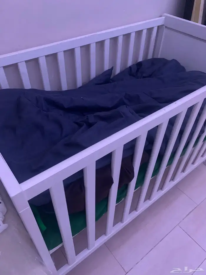 سرير اطفال واسع يكفي لعمر 9 سنوات تقريبا من ايكيا 1