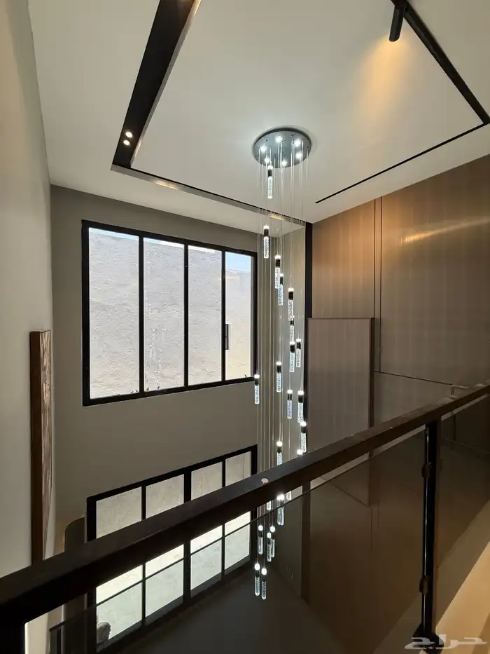 فله -فيلا فاخره جدا تشطيب مودرن ولي العهد 6 قرب التجاري VIP 4