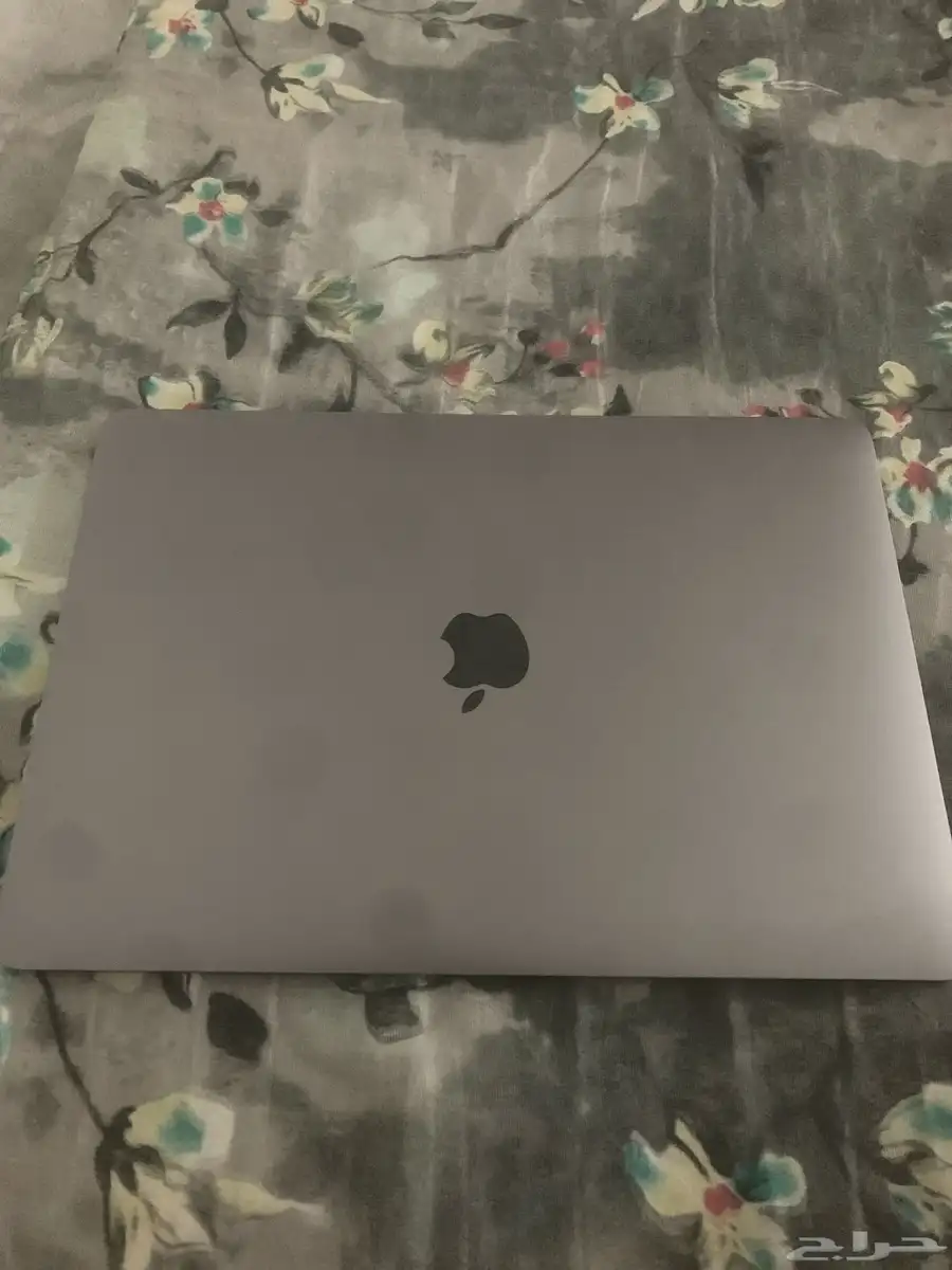 للبيع MacBook Air M1 2020 بحالة ممتازة جدا 1