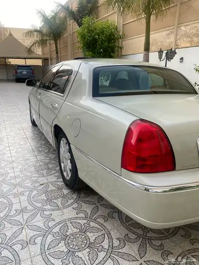 تم البيع لنكن تاونكار 2007 تم البيع 24