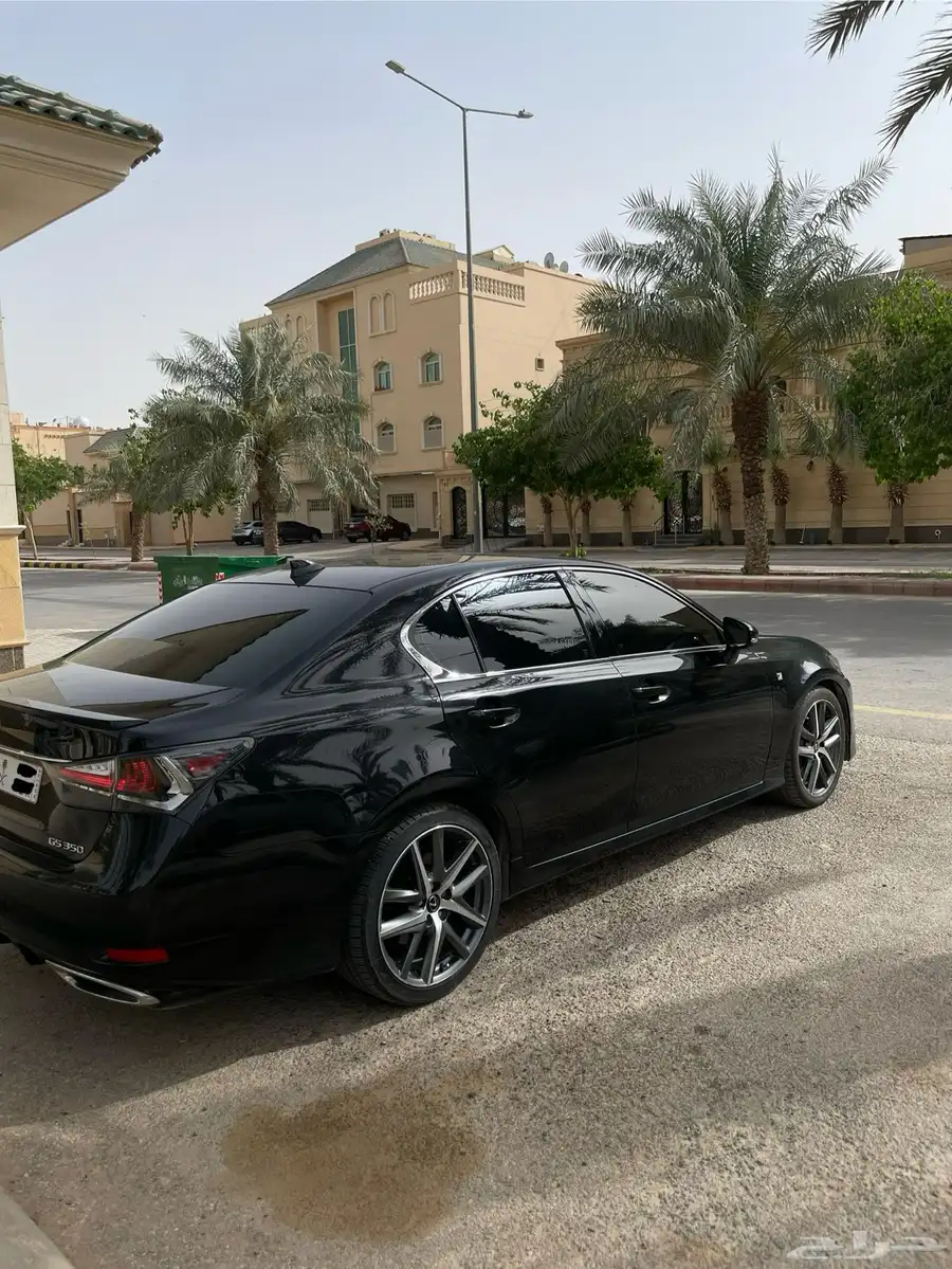 لكزس GS350 fsport 2020 3