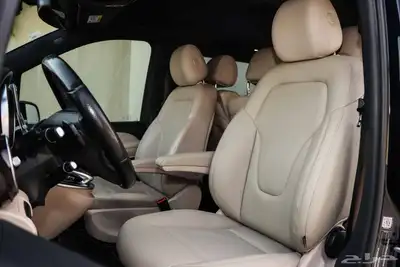 للبيع V class 2019 جفالي 12