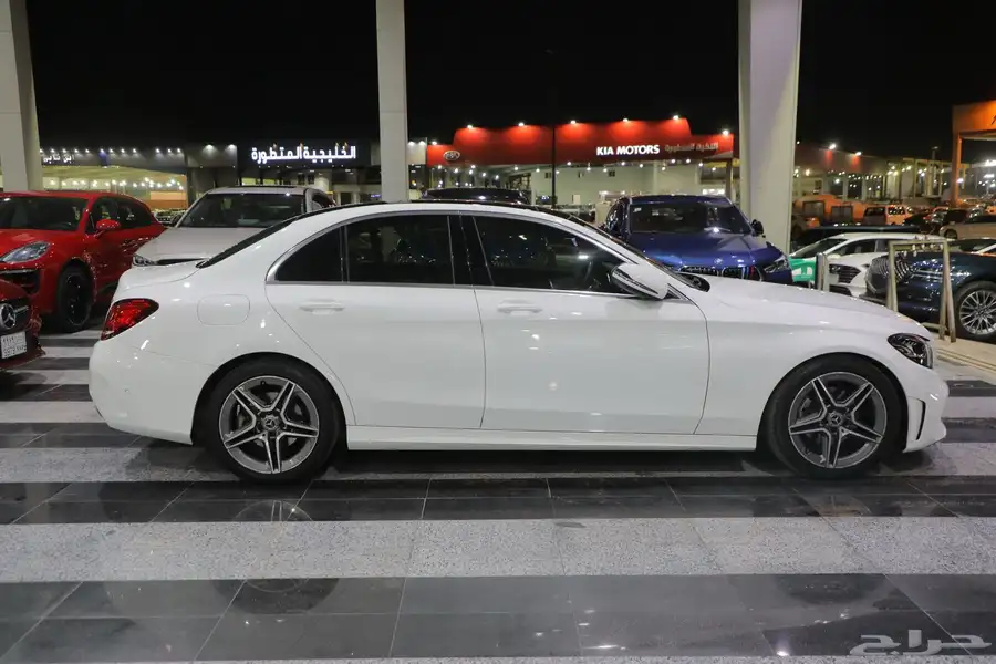 مرسيدس C200 موديل 2021 6
