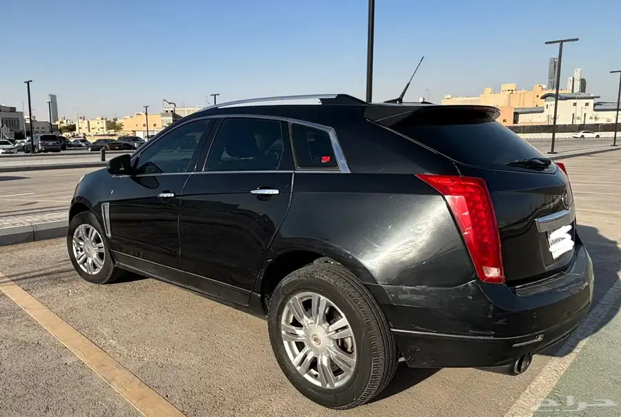 كاديلاك SRX 2013 3