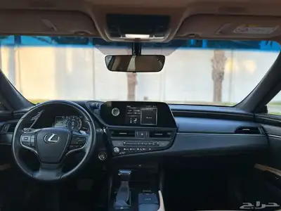 لكزس ES250 2022 19