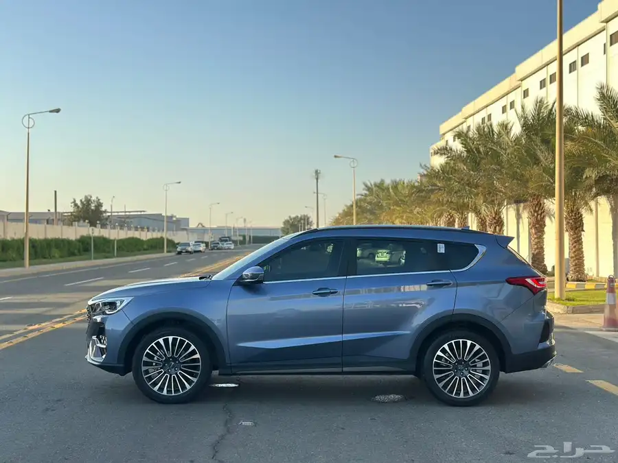 جيتور X70 2023 شبه جديد 4