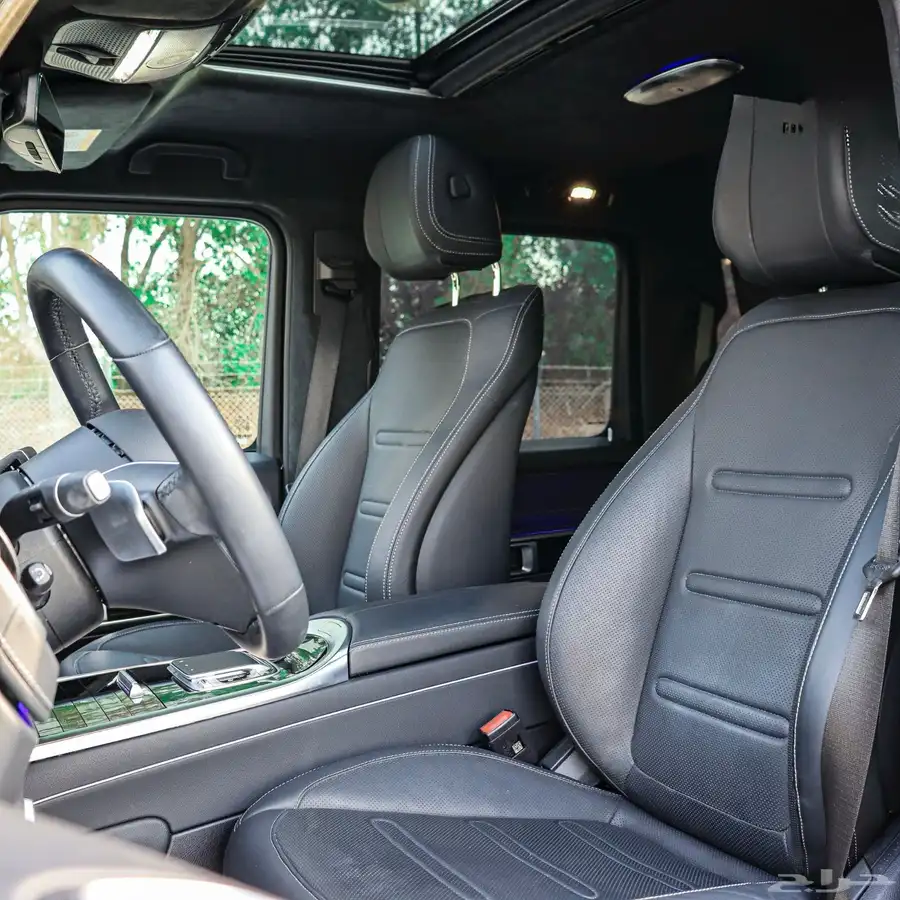 2025 Mercedes-Benz G-Class G 550 BLACKفي الامارات 8