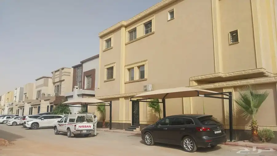 مظلات وسواتر 2