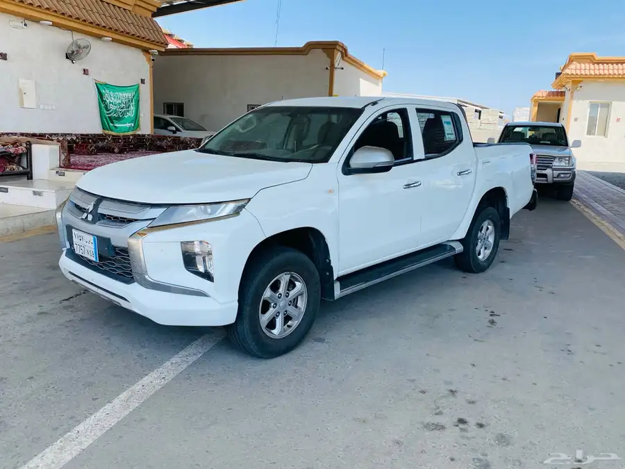 متسوبيشى L200 2022 2