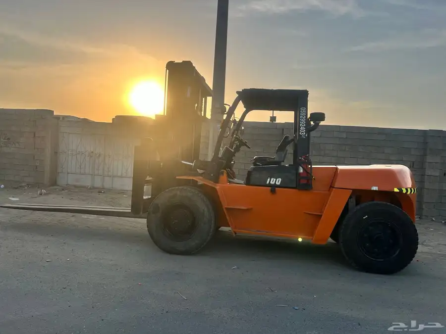 forklift for rent 2