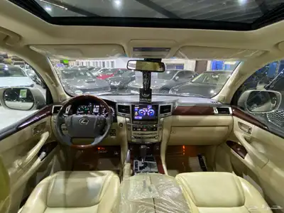 جيب لكزس LX570 فل كامل 2012 21