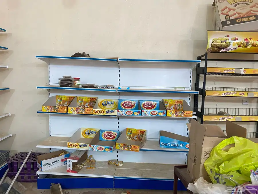 للبيع ارفف بقاله نظيف استخدام بصيط 4