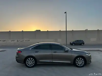 فورد تورس 2020 ممشى 60 الف وممشى100 وكاله شرط 19