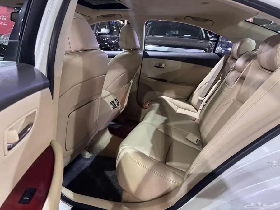 لكزس ES350 2009 18