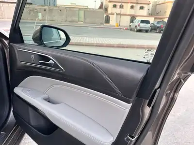 فورد تورس 2020 ممشى 60 الف وممشى100 وكاله شرط 30