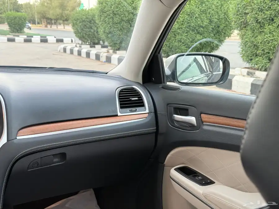 كرايزلر 2021.C300 اكزكتيف منوه 26