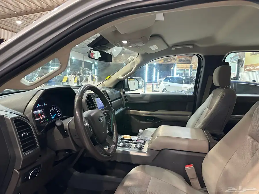 فورد اكسبديشن 2020 دبل xlt تشيكات الوكاله 9