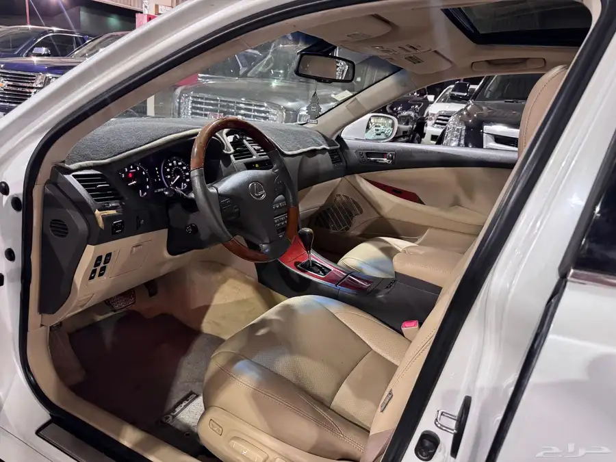 لكزس ES350 2009 19