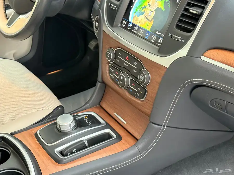 كرايزلر 2021.C300 اكزكتيف منوه 30