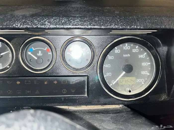 ديفندر 2000 كلاسيك 8