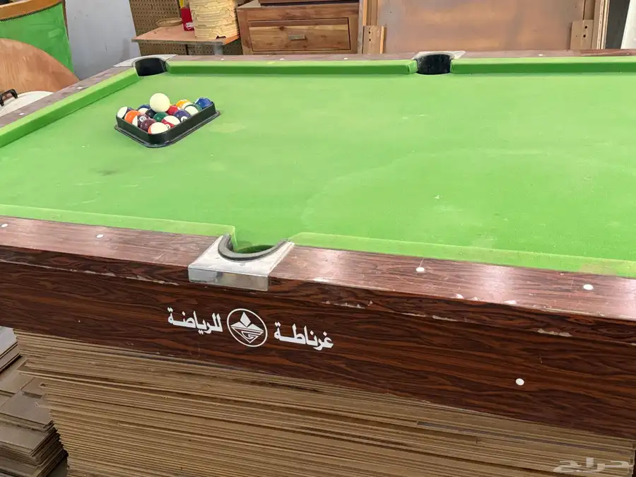 طاولة بلياردو 0