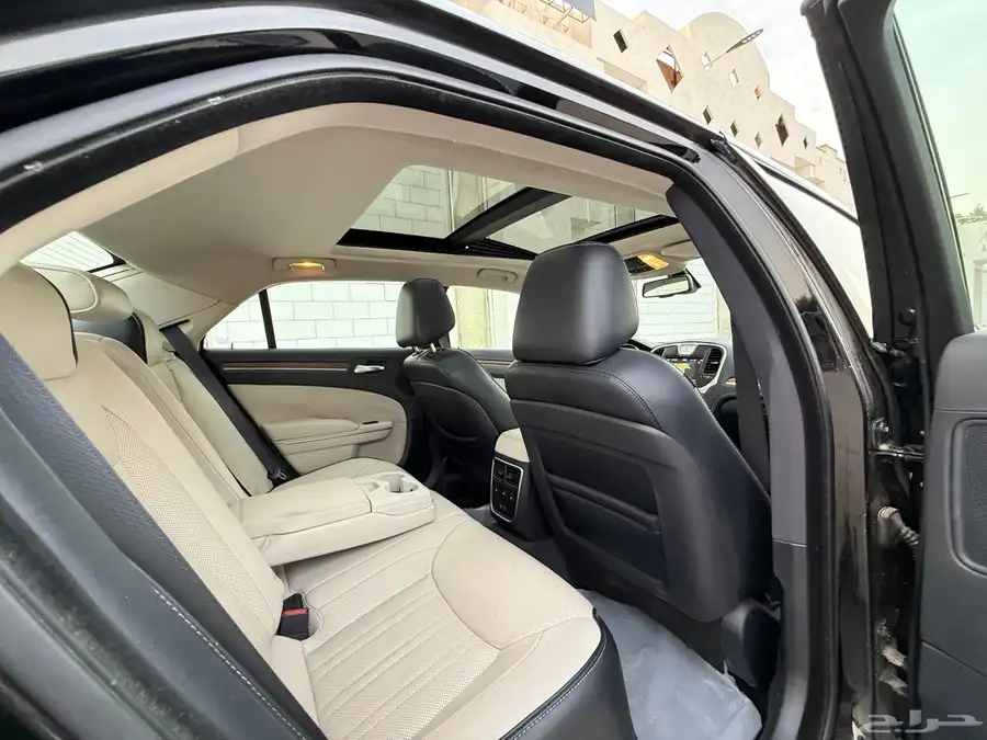 كرايزلر 2021.C300 اكزكتيف منوه 28