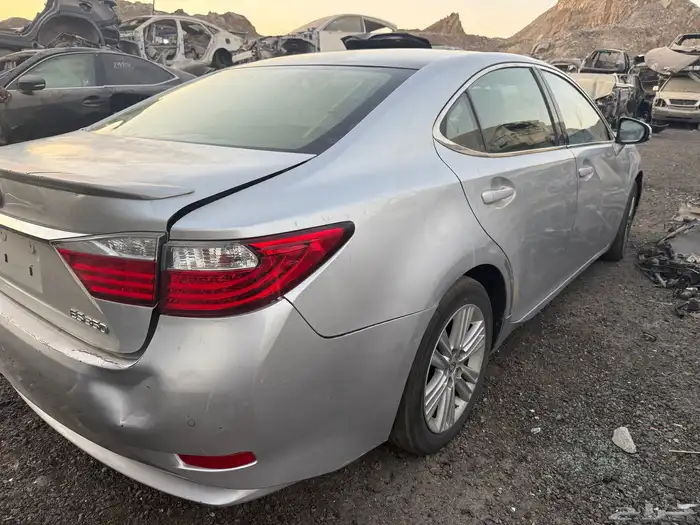 قطع غيار لكزس 2