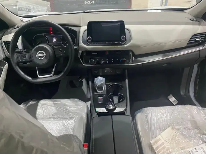 نيسان اكس تريل استندر سعودي 2025 7