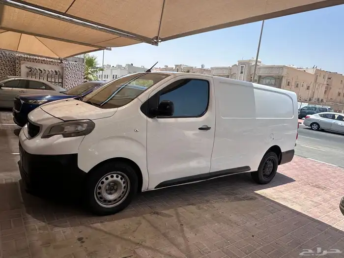 بيجو اكسبريت 2022 تماتيك بضاعه ديزل نضيف محركات وكاله 0