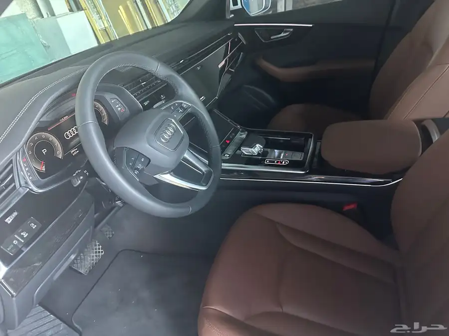 audi q8 2023 4