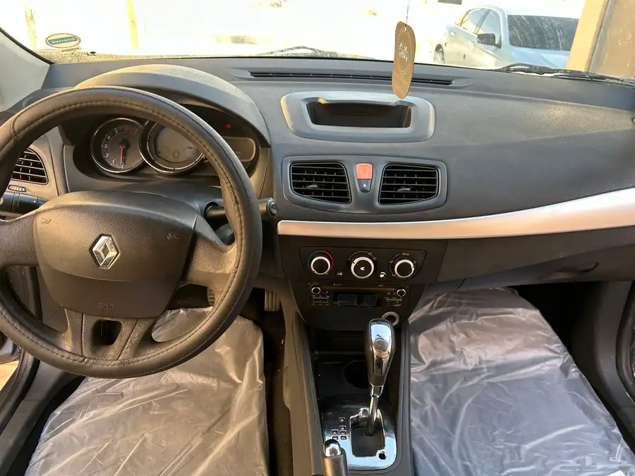 رينو فلونس 2016 14
