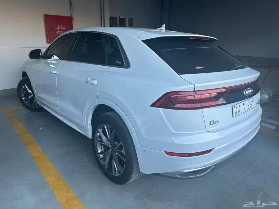 audi q8 2023 2