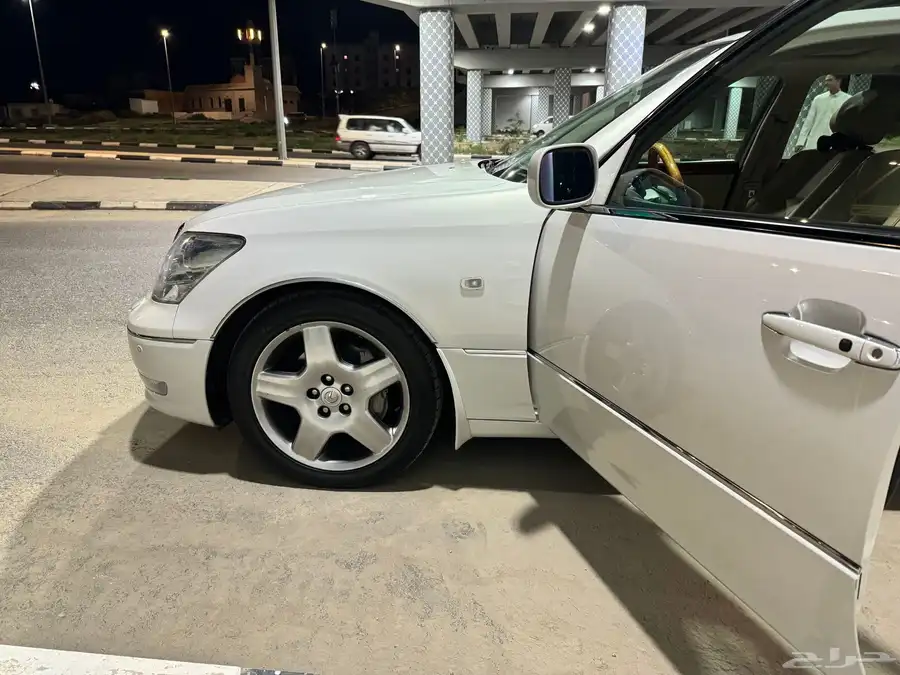 لكزس 2006 12