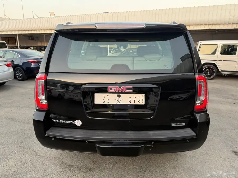 يوكن 2017 SLT 9