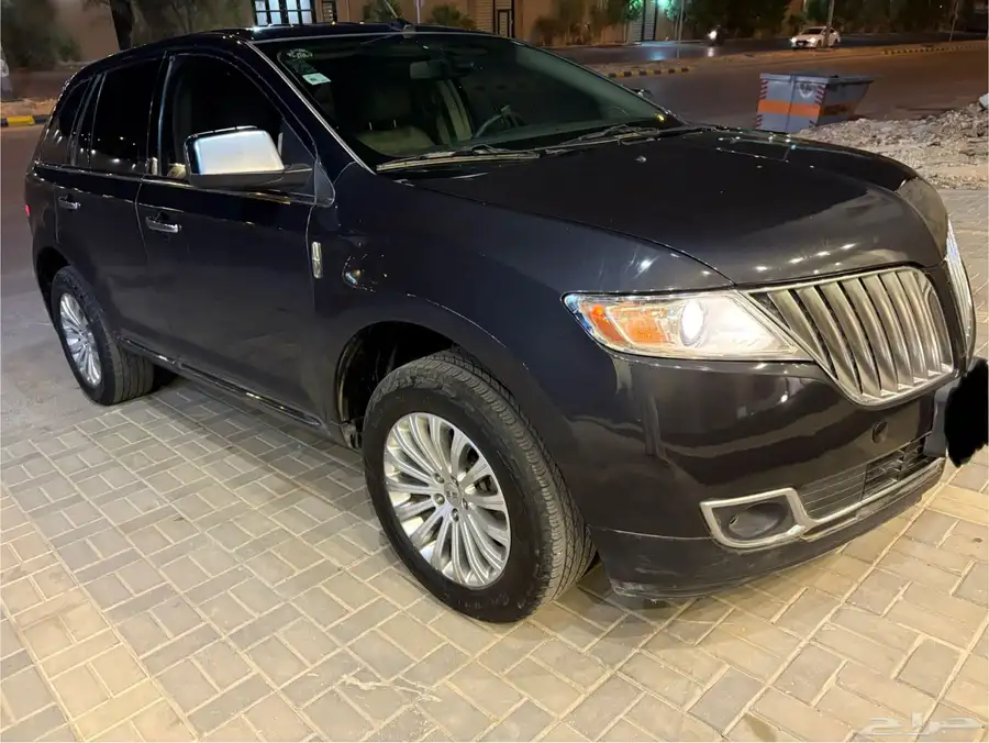لنكولن MKX ازرق كحلي 2014 للبيع 0