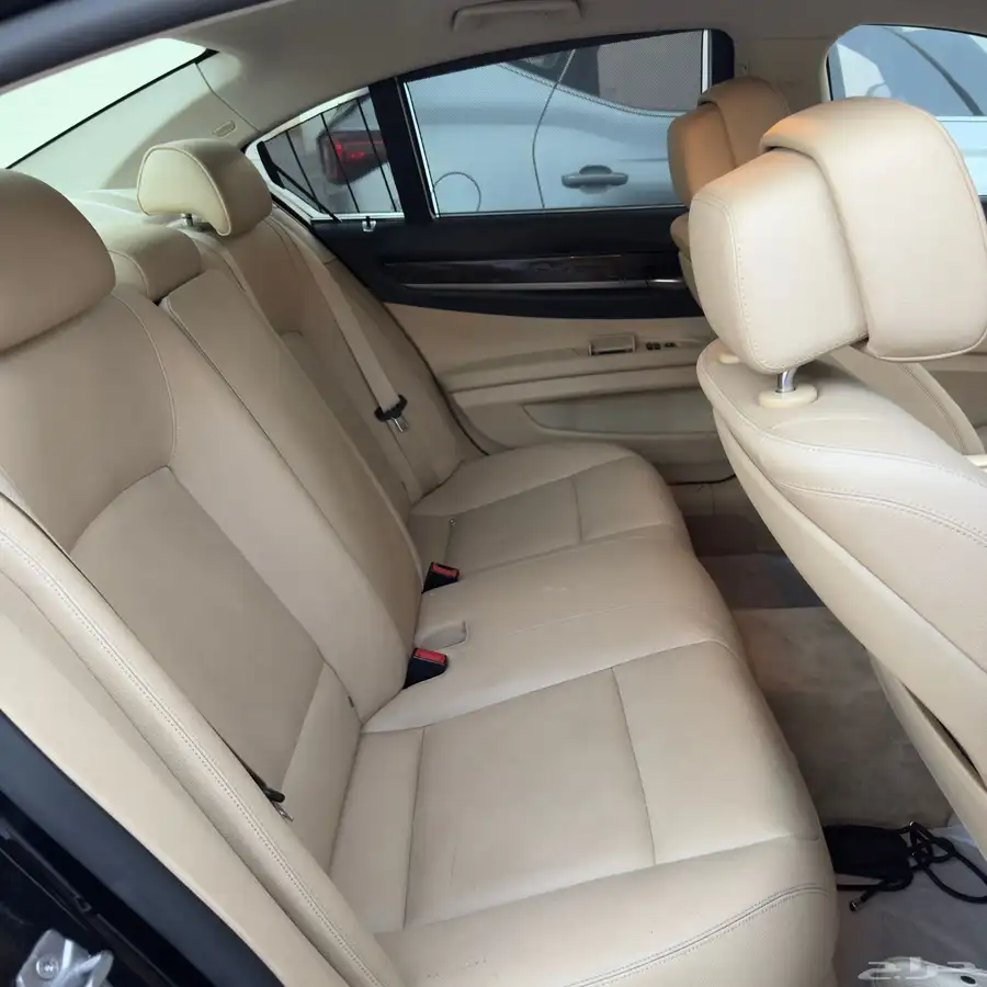 نظيف ممشى قليل BMW 740I 2013 5